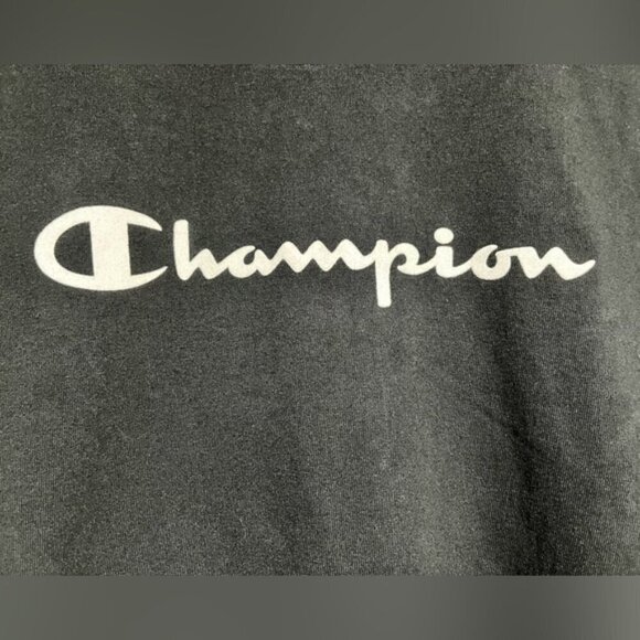 Champion Long Sleeve Shirt – Black – Size M – 100% Cotton – Made in Cambodia - Picture 8 of 9